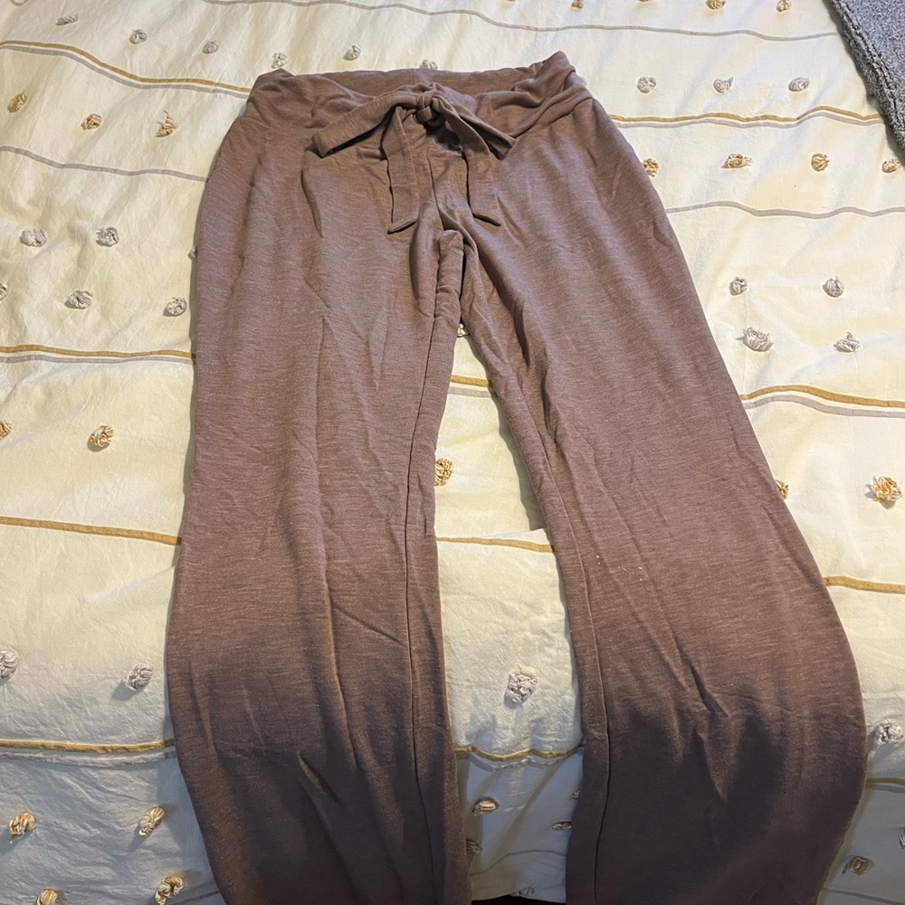 Vintage Victoria’s Secret tie yoga pants